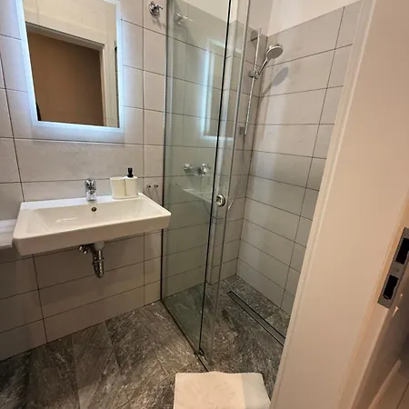 Chg Boutique קוסטינסטי